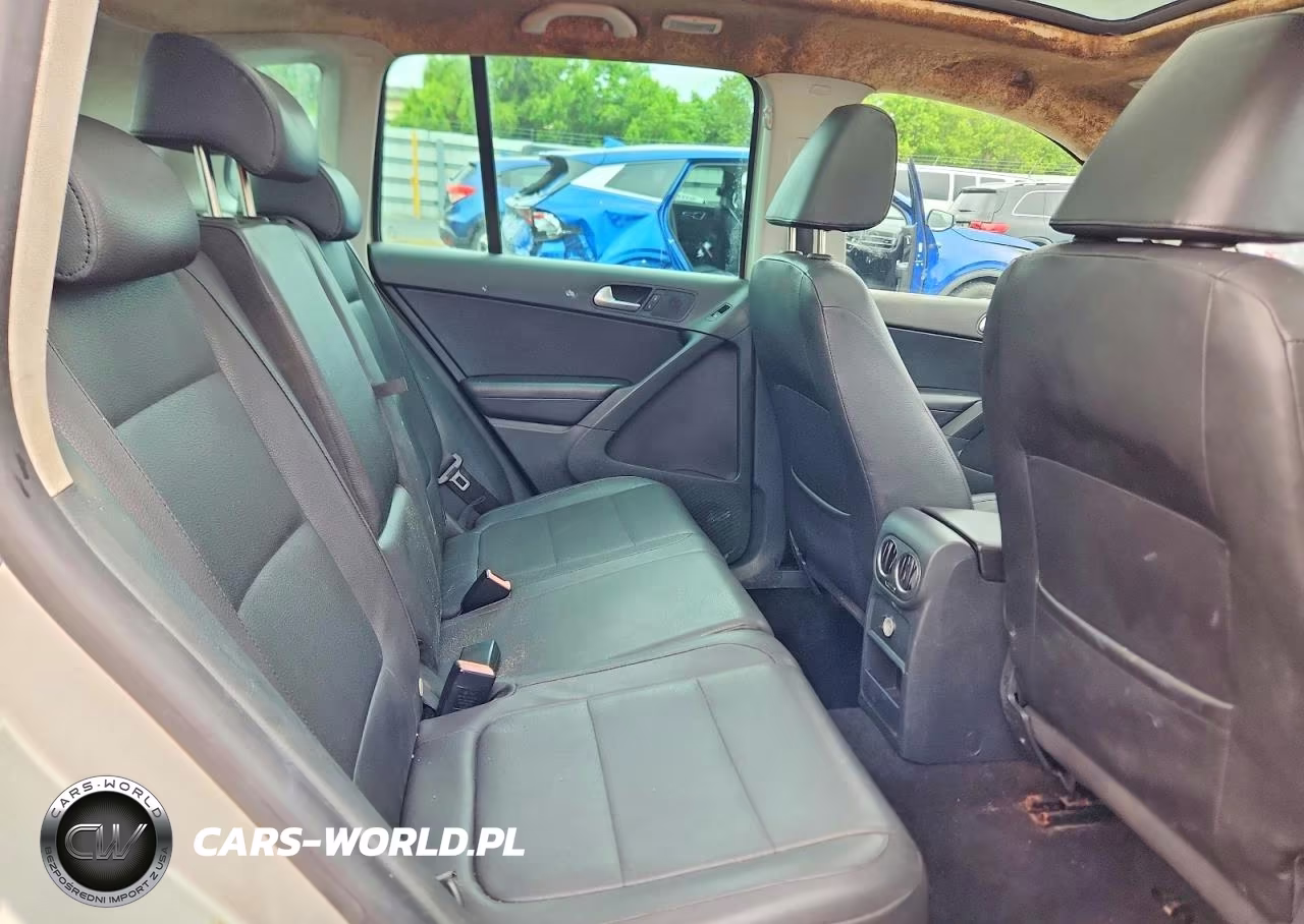 2010 Volkswagen Tiguan Se VIN:WVGBV7AX9AW521775 - 11