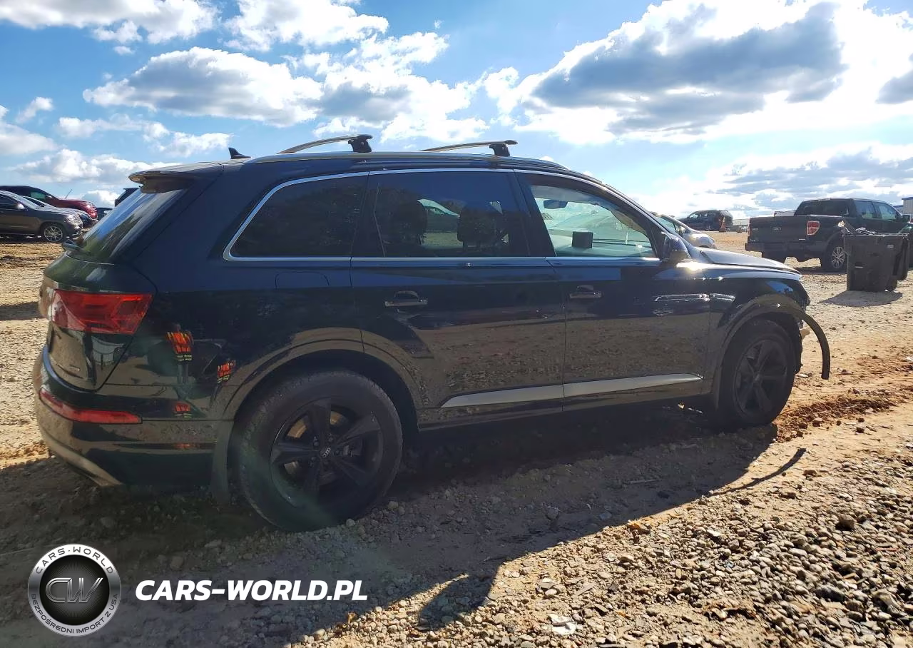2017 Audi Q7 Premium VIN:WA1AHAF78HD051669 - 3