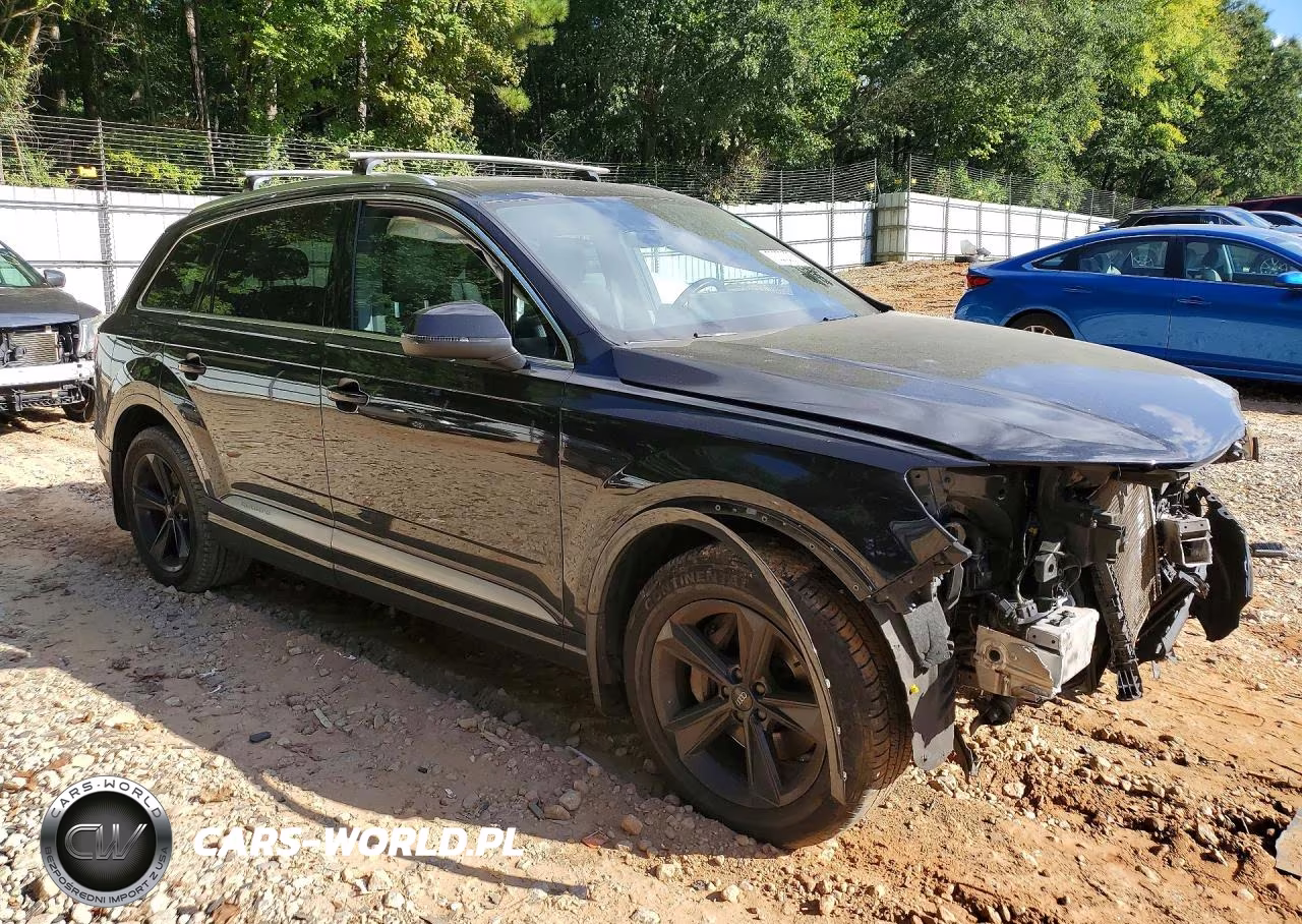 2017 Audi Q7 Premium VIN:WA1AHAF78HD051669 - 4