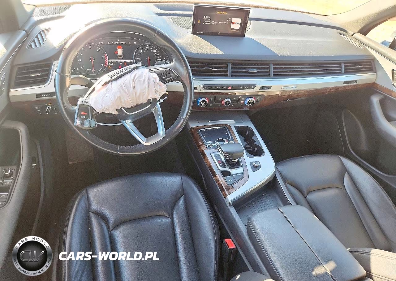 2017 Audi Q7 Premium VIN:WA1AHAF78HD051669 - 8