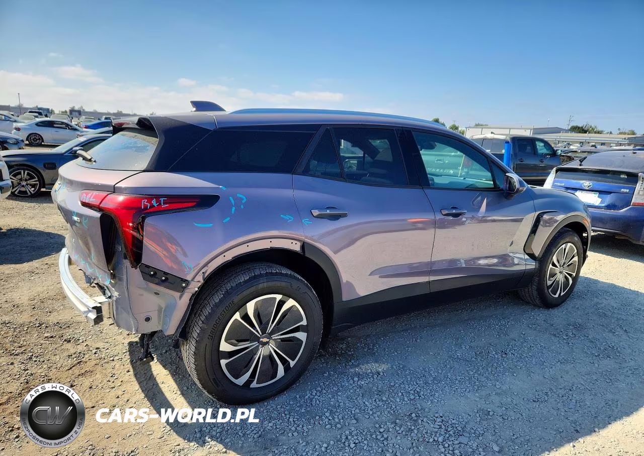 2024 Chevrolet Blazer 2Lt VIN:3GNKDBRJ3RS258885 - 3