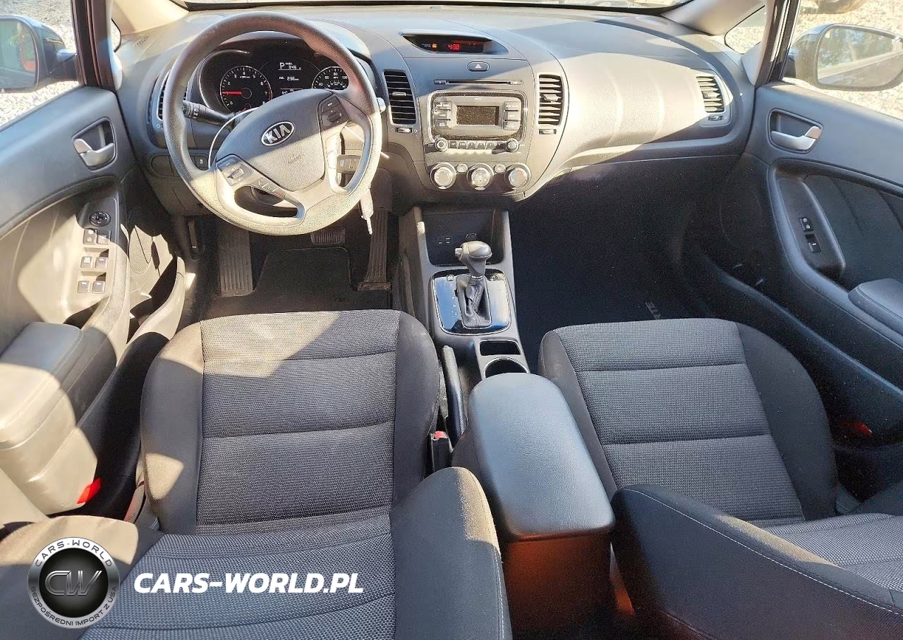 2017 Kia Forte Lx VIN:3KPFK4A79HE135648 - 8