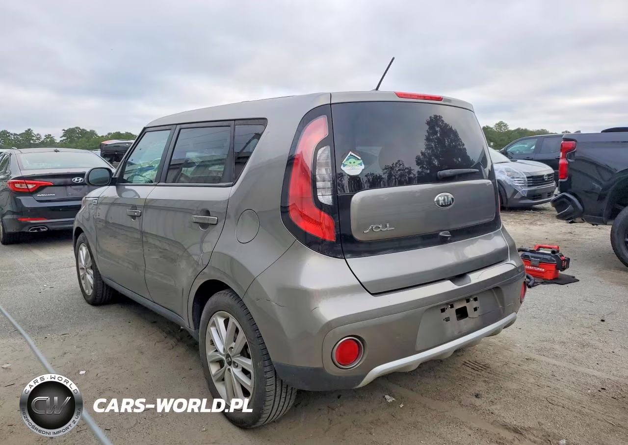 2018 Kia Soul + VIN:KNDJP3A50J7514287 - 2