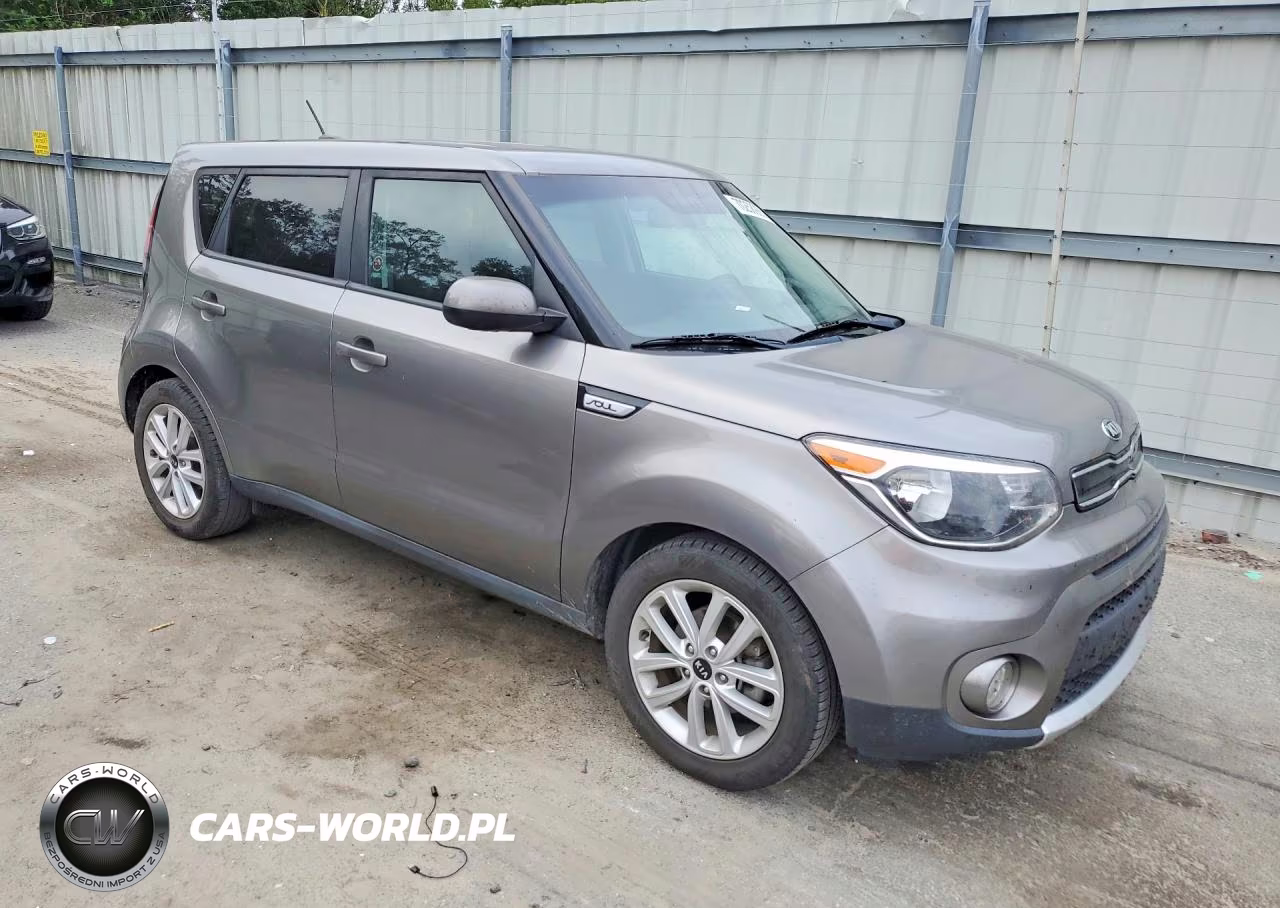 2018 Kia Soul + VIN:KNDJP3A50J7514287 - 4