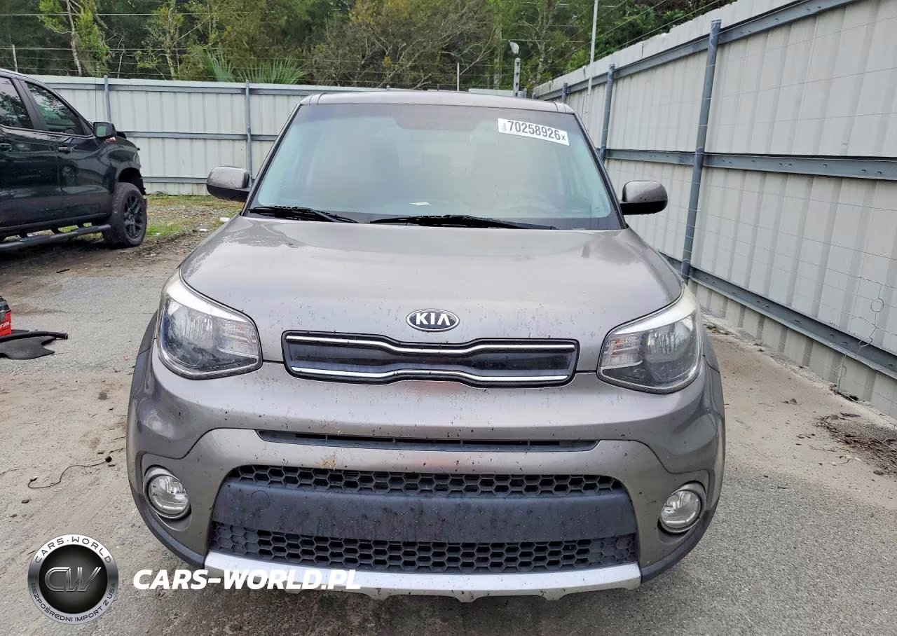 2018 Kia Soul + VIN:KNDJP3A50J7514287 - 5