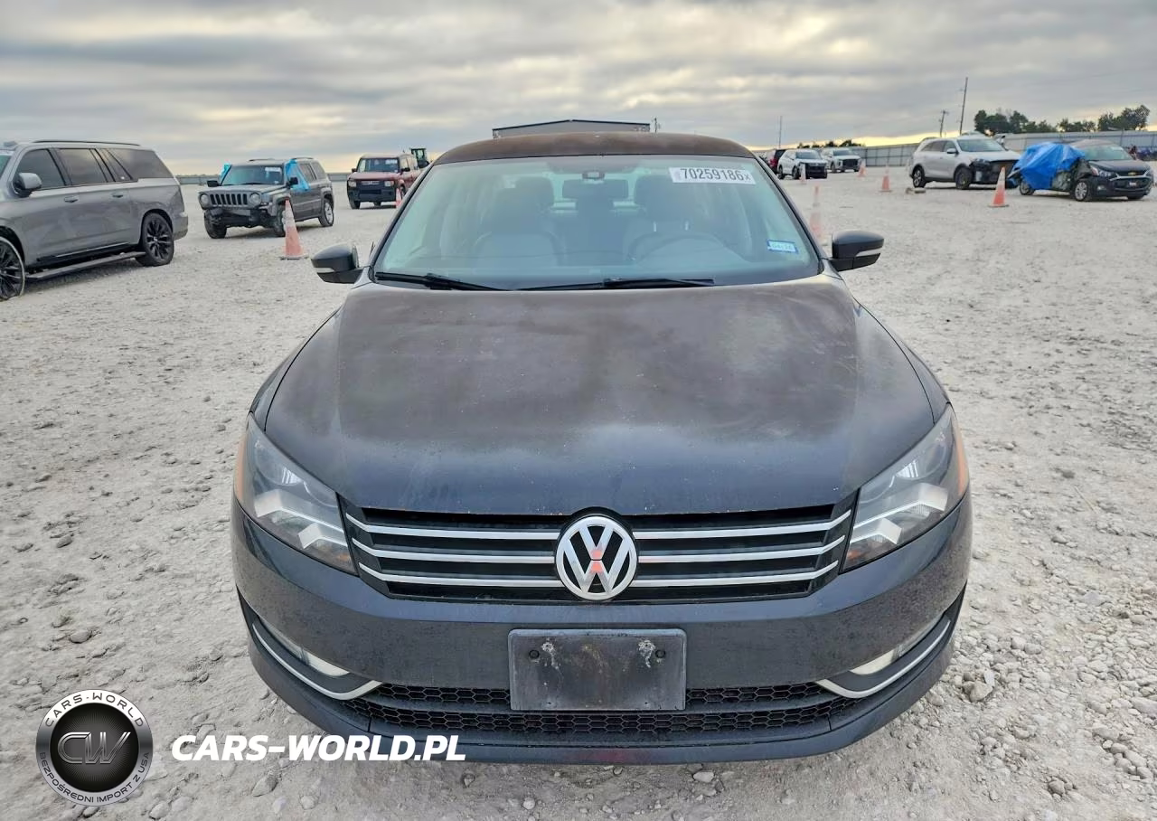 2014 Volkswagen Passat Se VIN:1VWBS7A32EC077590 - 5