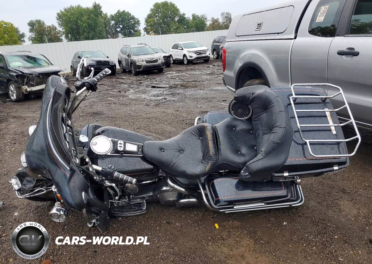 2000 Harley-Davidson Flhtcui VIN:1HD1FCW17YY624751 - 3