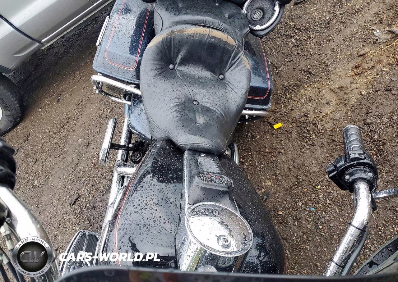 2000 Harley-Davidson Flhtcui VIN:1HD1FCW17YY624751 - 5