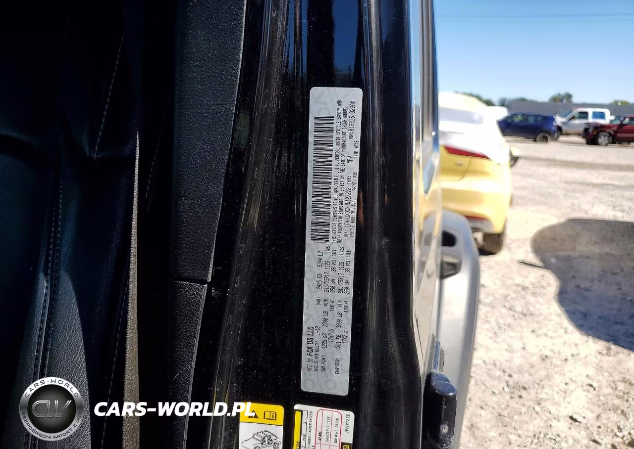 2018 Jeep Wrangler Unlimited Sport VIN:1C4HJXDGXJW127272 - 13