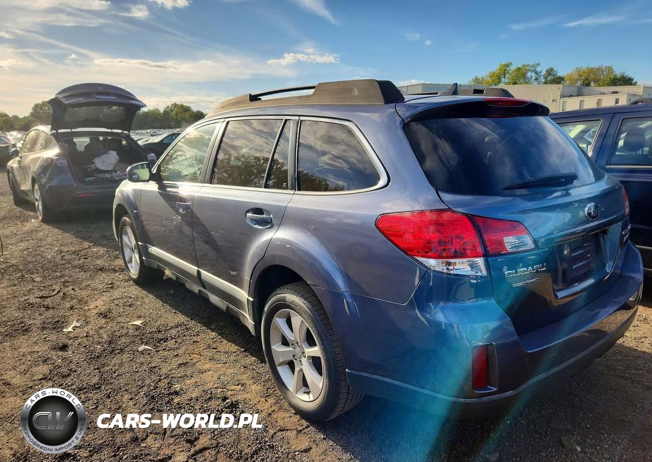 2014 Subaru Outback 2.5I Premium VIN:4S4BRBCC2E3233198 - 2