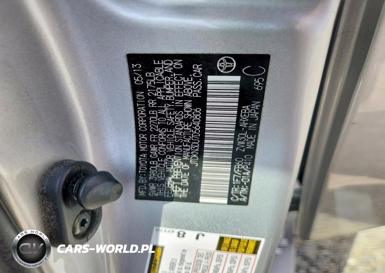 2013 Toyota Prius Two VIN:JTDKN3DU7D5640806 - 12