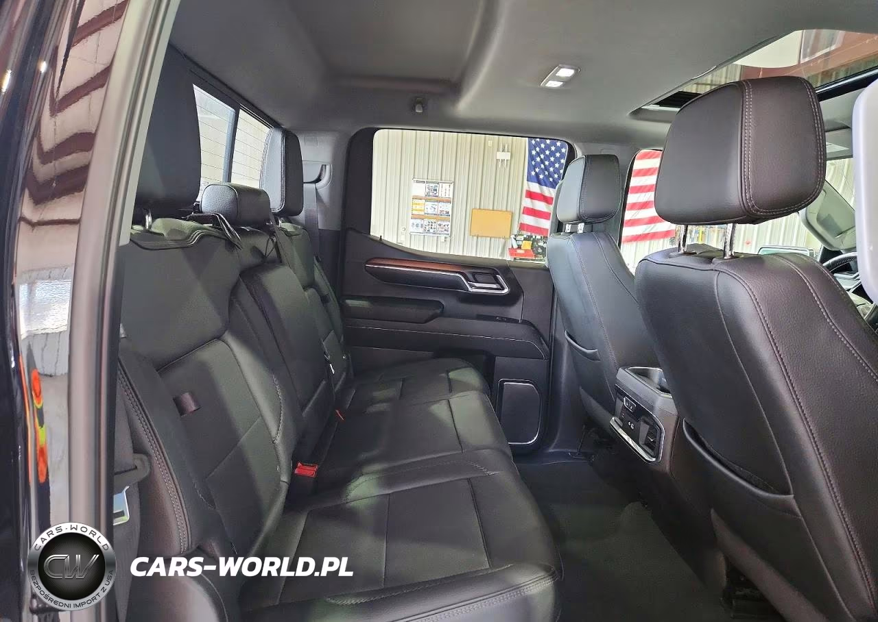 2024 GMC Sierra K1500 Denali VIN:3GTUUGE86RG234312 - 10