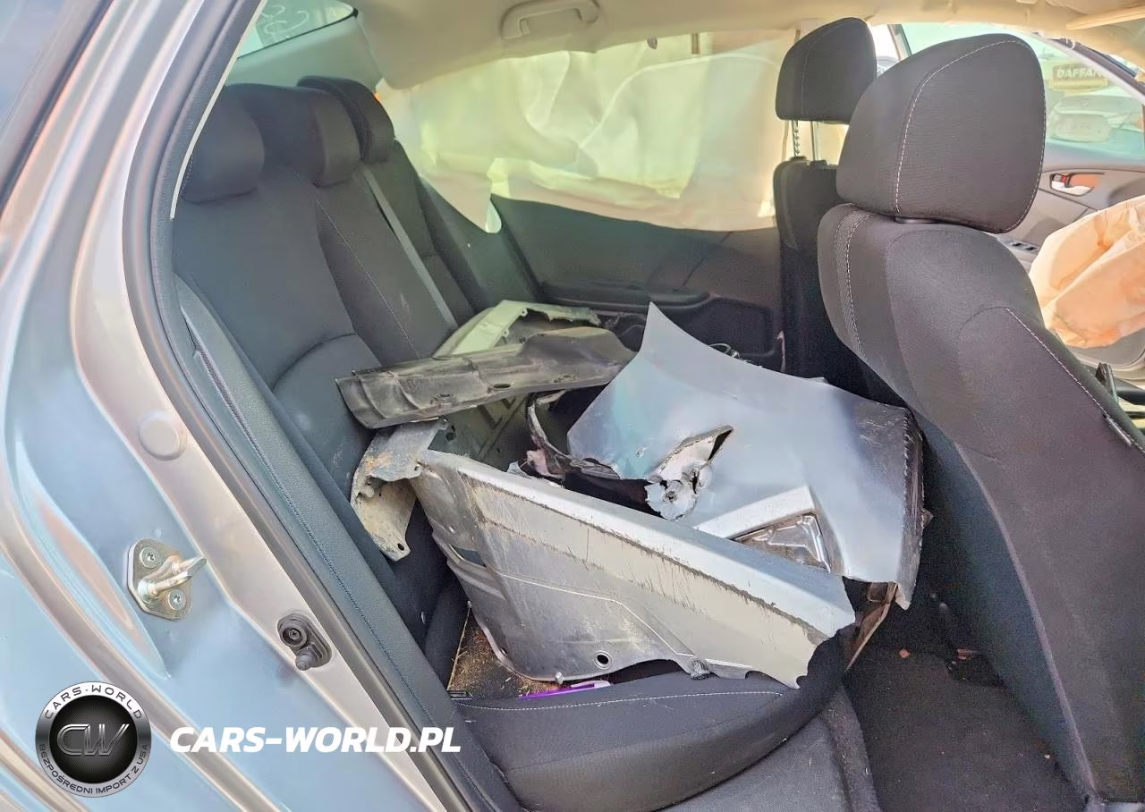 2019 Honda Civic Lx VIN:19XFC2F67KE008485 - 10