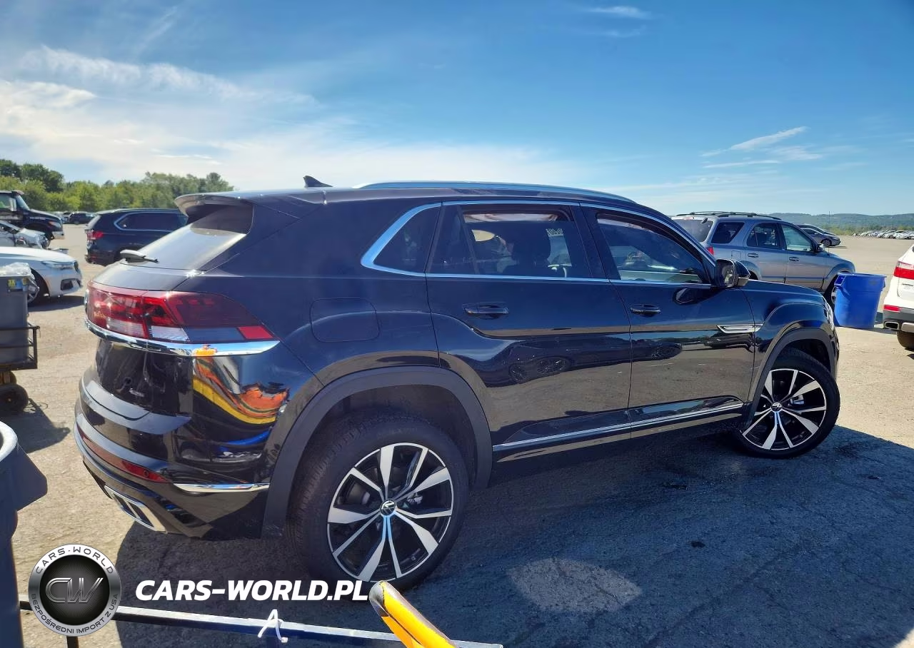 2025 Volkswagen Atlas Cross Sport 4D Sel Premium R-Line VIN:1V2FE2CA2SC226844 - 3