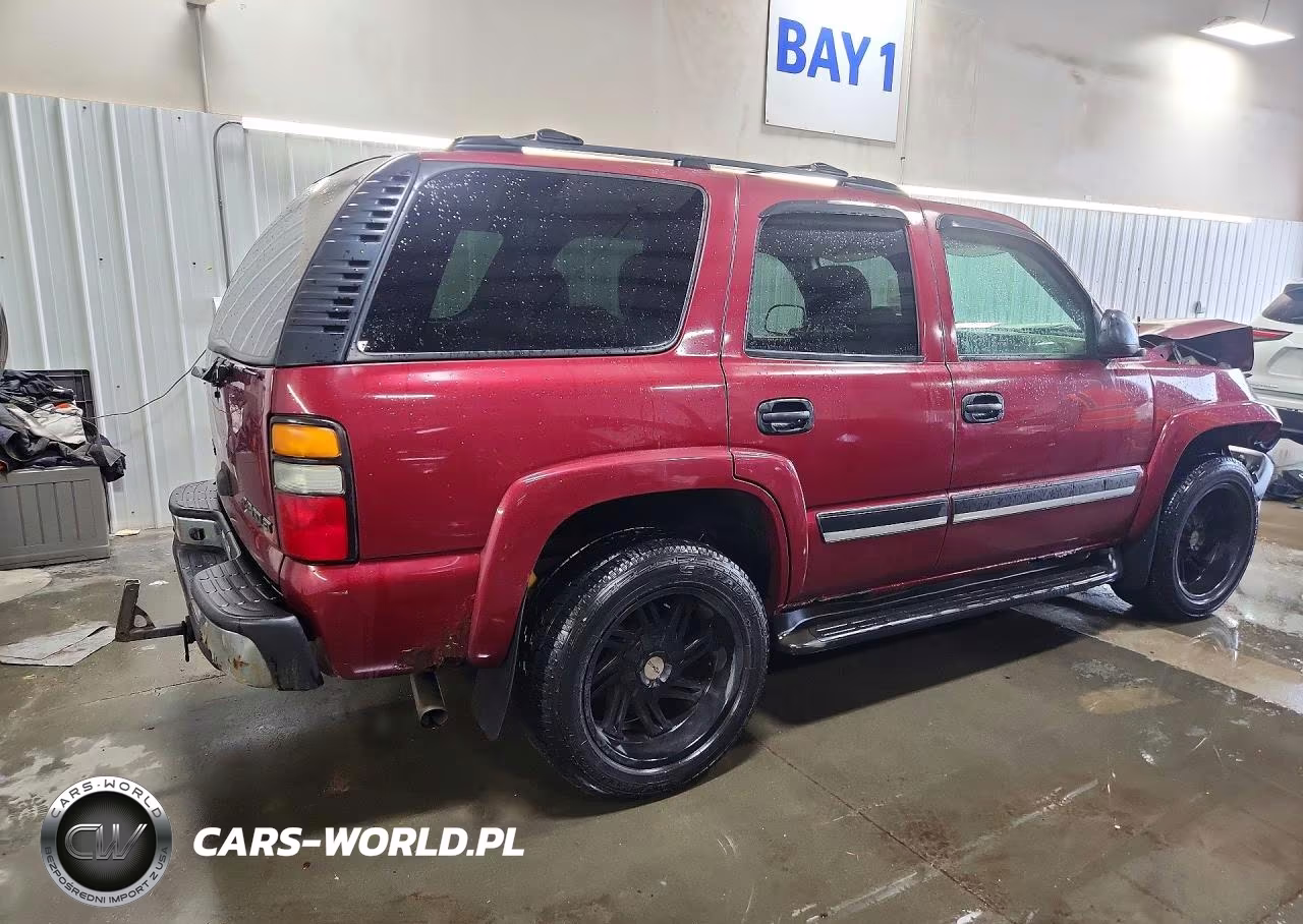 2004 Chevrolet Tahoe C1500 VIN:1GNEC13Z64J269320 - 3
