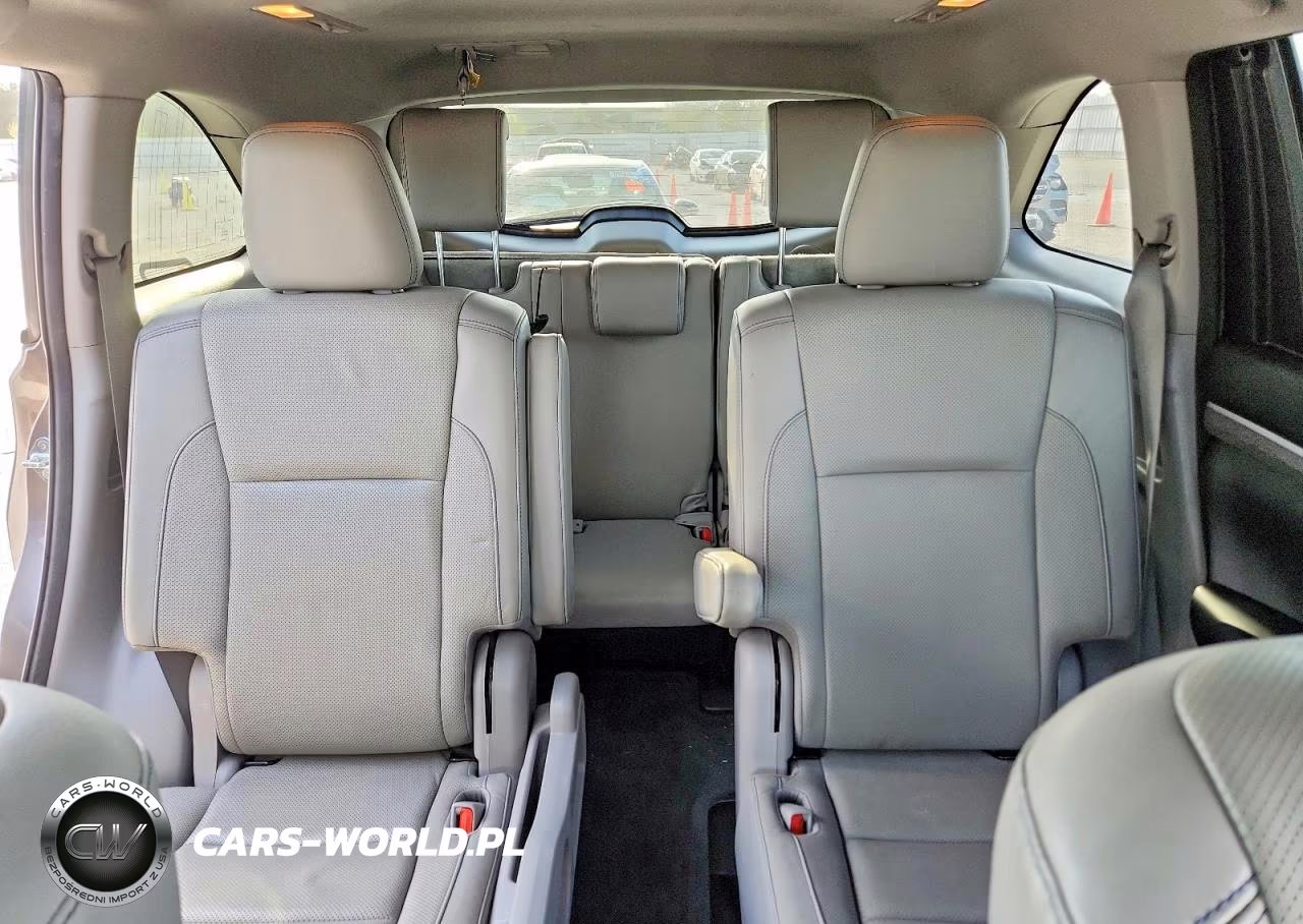 2017 Toyota Highlander Limited VIN:5TDYZRFH1HS228110 - 10