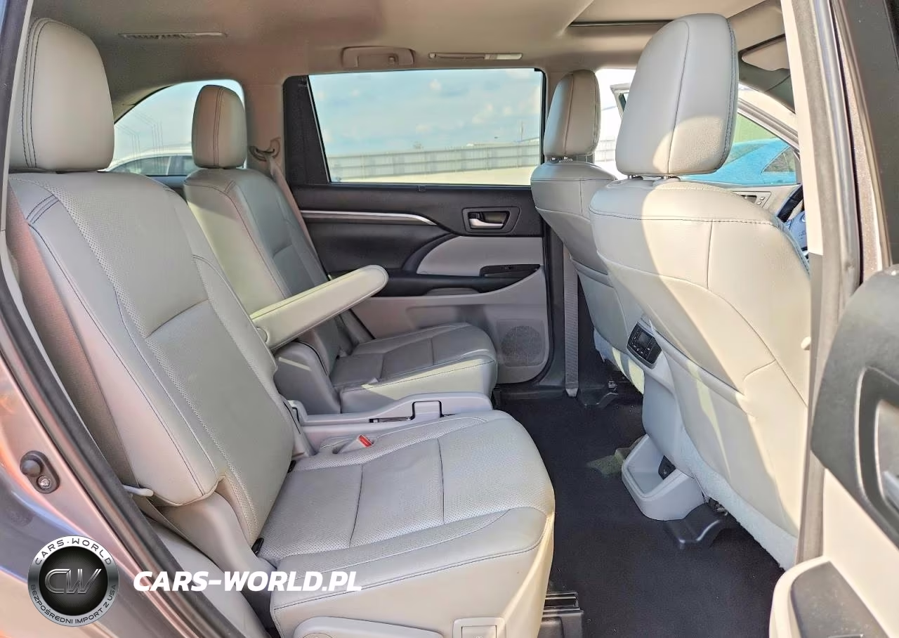 2017 Toyota Highlander Limited VIN:5TDYZRFH1HS228110 - 11