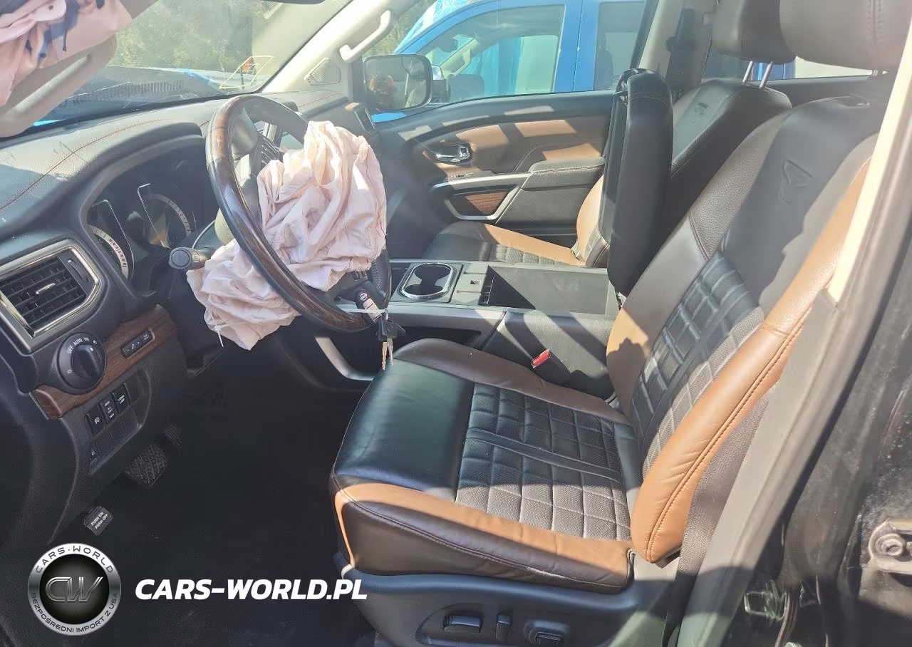 2018 Nissan Titan Platinum Reserve VIN:1N6AA1E60JN502044 - 7