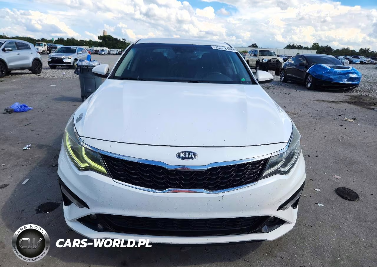 2019 Kia Optima S VIN:5XXGT4L32KG377479 - 5