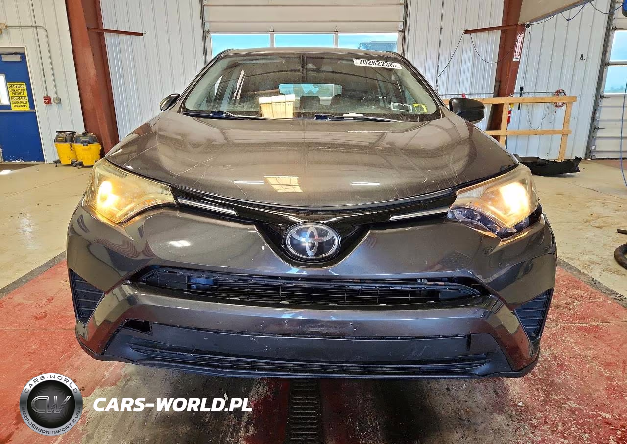 2018 Toyota Rav4 Le VIN:2T3ZFREV3JW513948 - 5