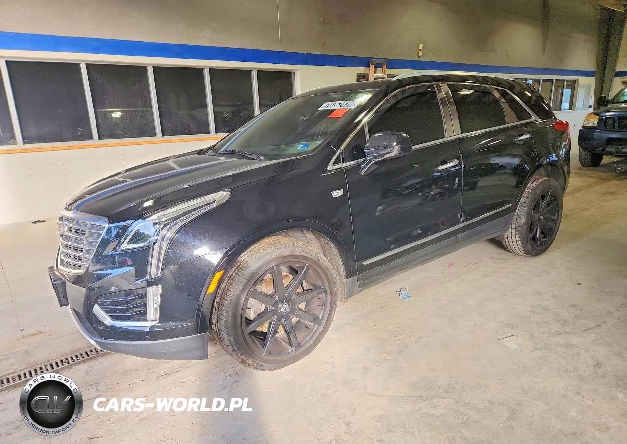 2017 Cadillac Xt5 Platinum VIN:1GYKNFRS7HZ113818 - 1