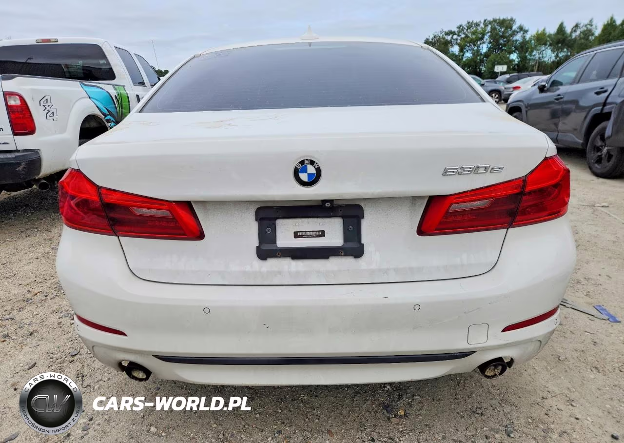 2018 BMW 530Xe VIN:WBAJB1C50JB374431 - 6