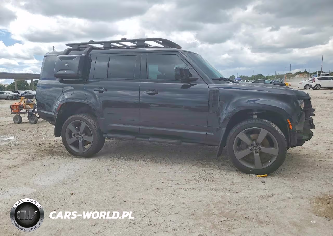 2024 Land Rover Defender 130 Outbound VIN:SALEWFEU4R2299084 - 4