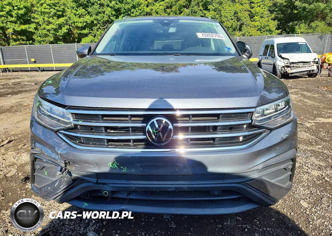 2023 Volkswagen Tiguan Se VIN:3VVNB7AX4PM067665 - 5