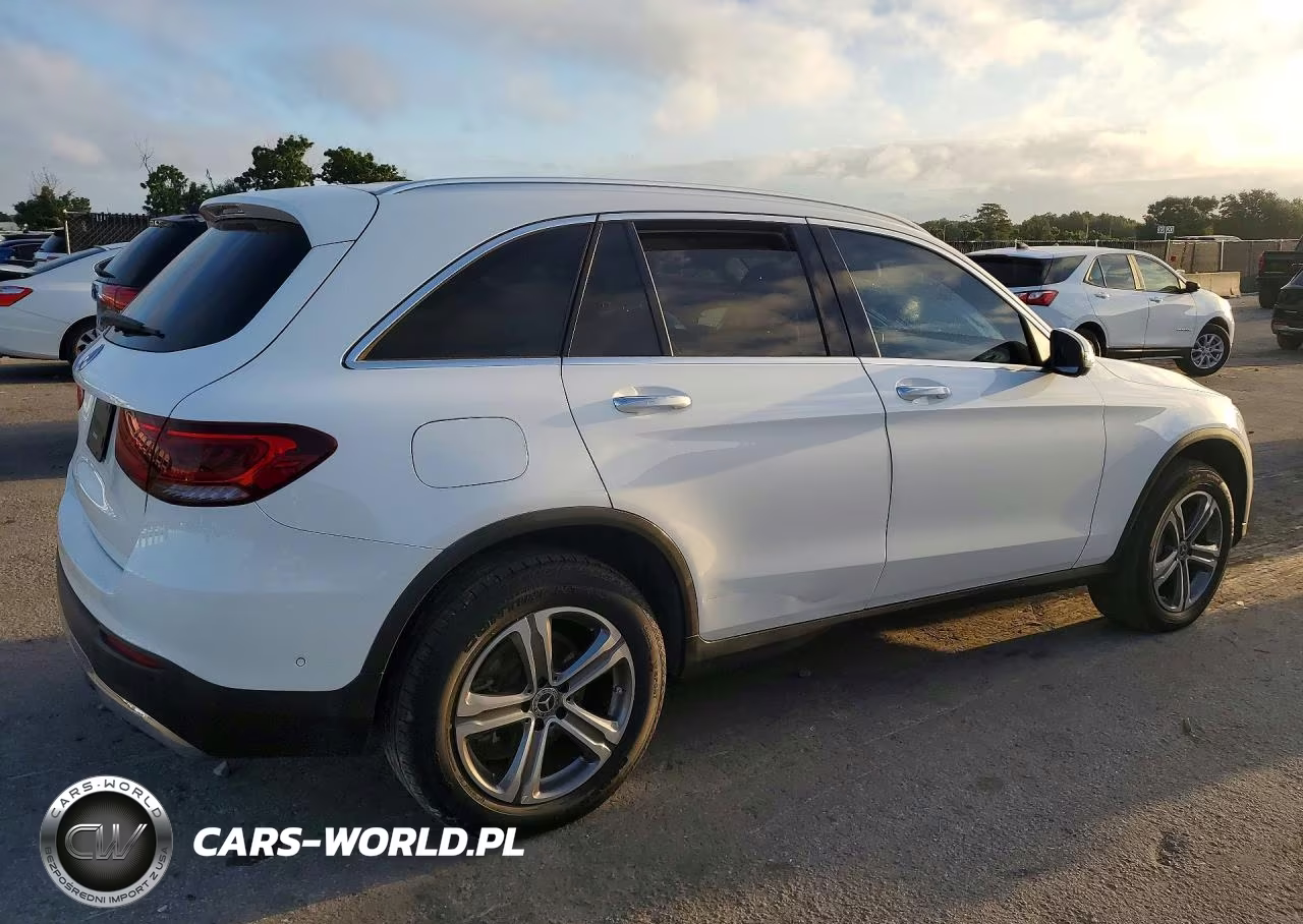 2020 Mercedes-Benz Glc 300 VIN:W1N0GBDB3LFB25398 - 3