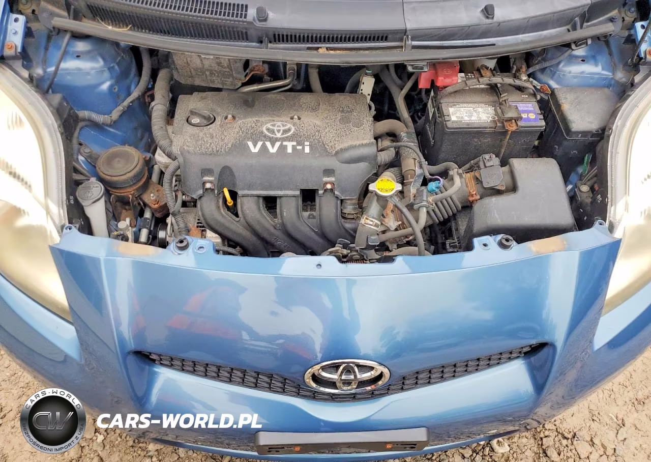 2010 Toyota Yaris Base VIN:JTDJT4K38A5286775 - 11