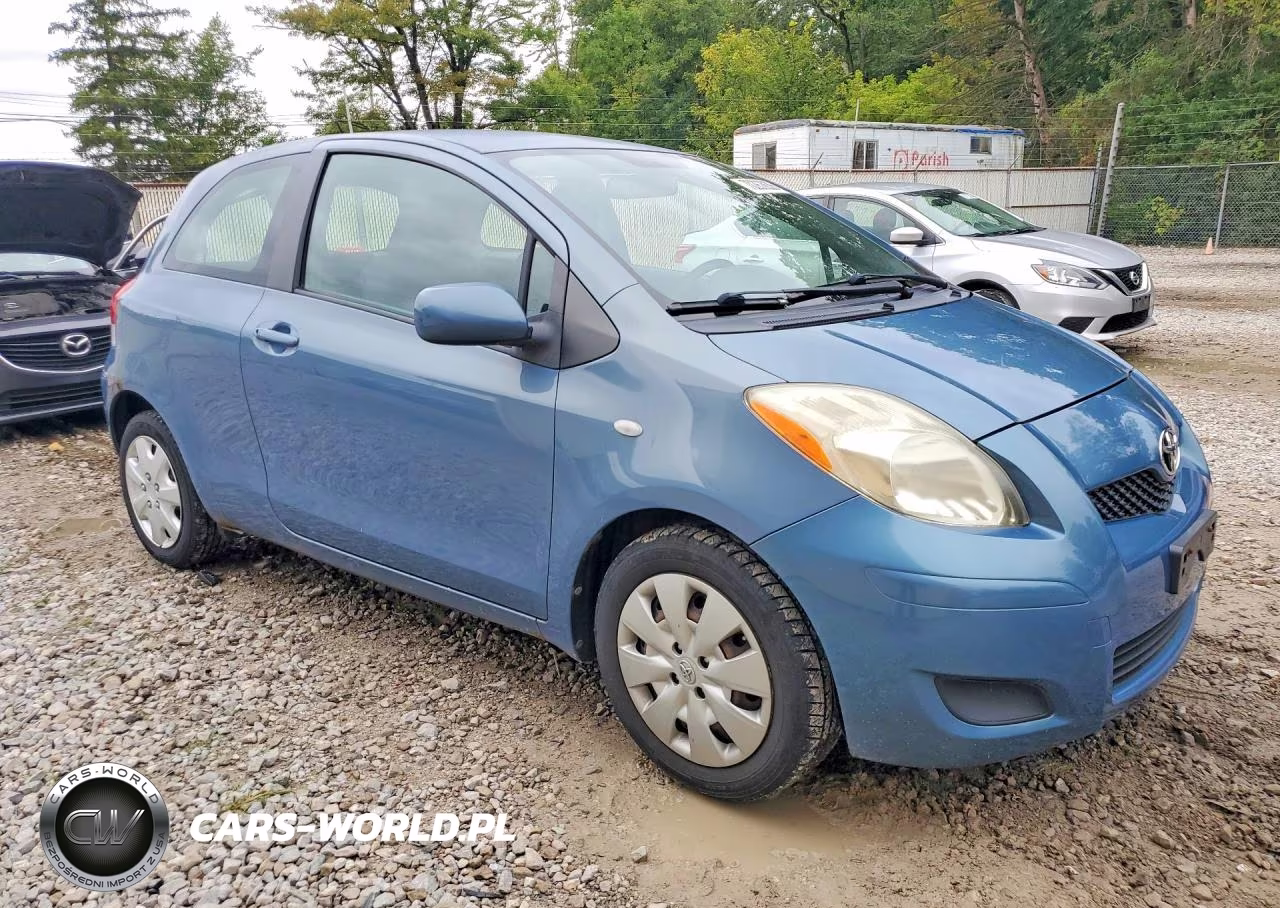 2010 Toyota Yaris Base VIN:JTDJT4K38A5286775 - 4