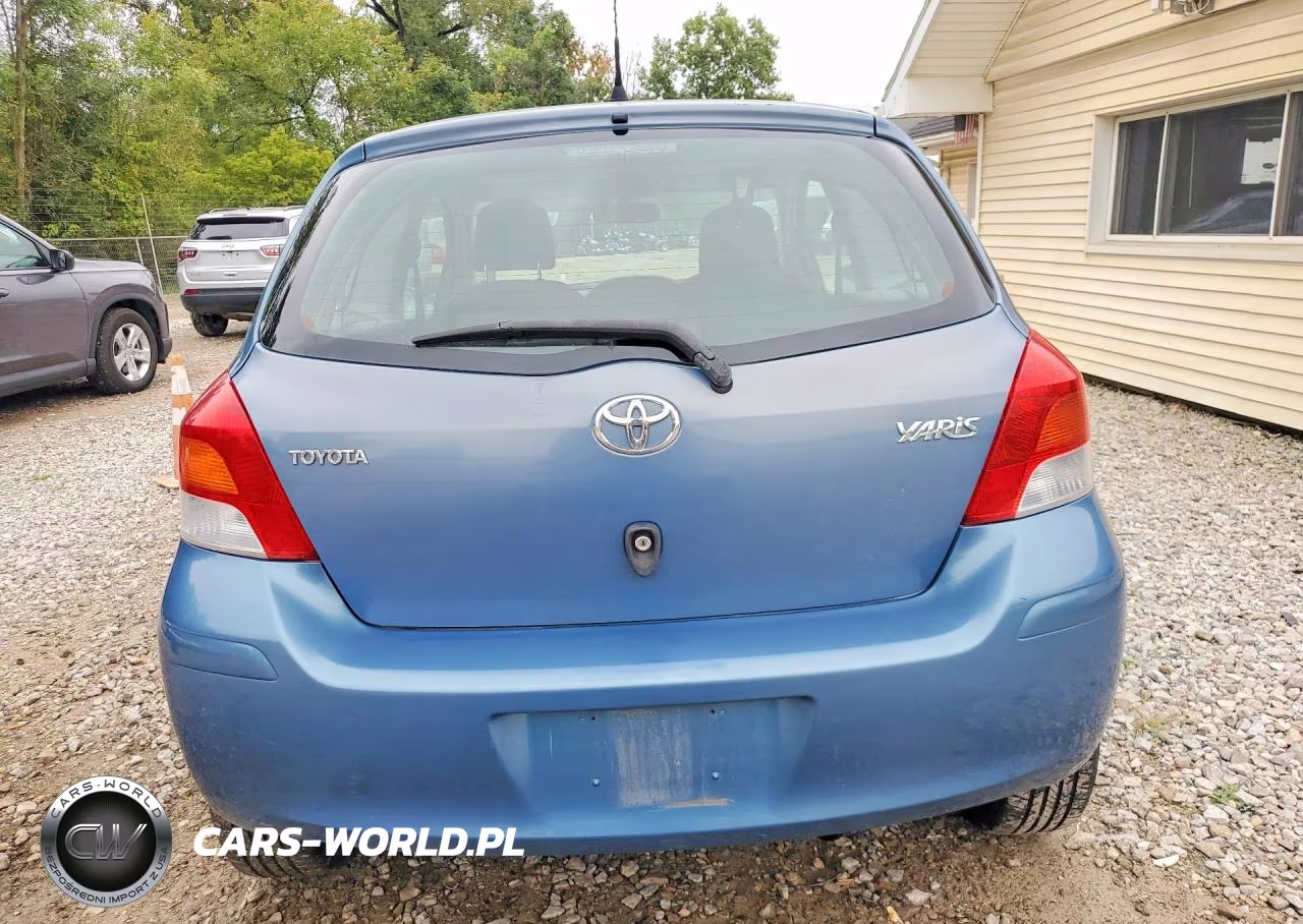 2010 Toyota Yaris Base VIN:JTDJT4K38A5286775 - 6