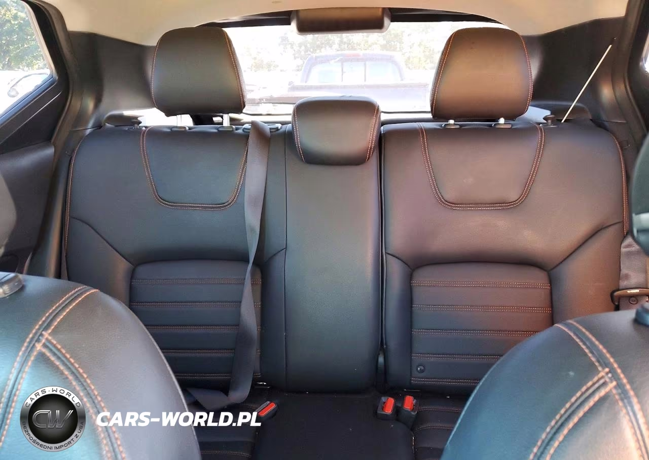 2019 Nissan Kicks Sr VIN:3N1CP5CU5KL545317 - 10
