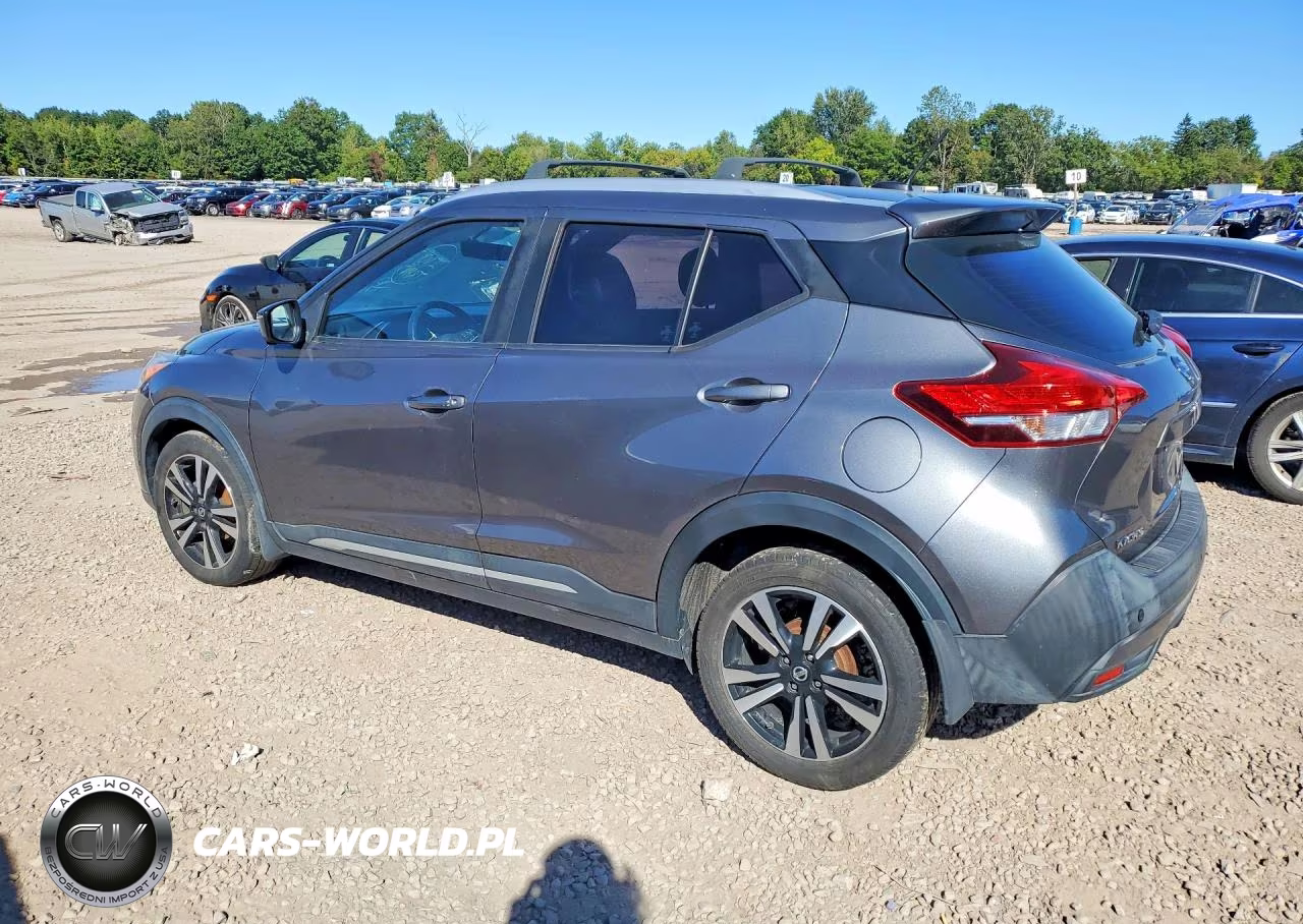 2019 Nissan Kicks Sr VIN:3N1CP5CU5KL545317 - 2