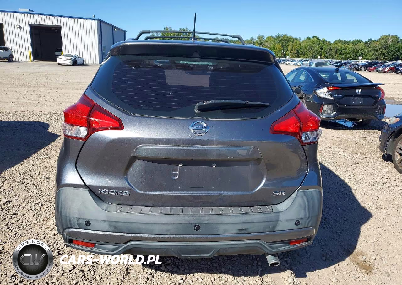 2019 Nissan Kicks Sr VIN:3N1CP5CU5KL545317 - 6
