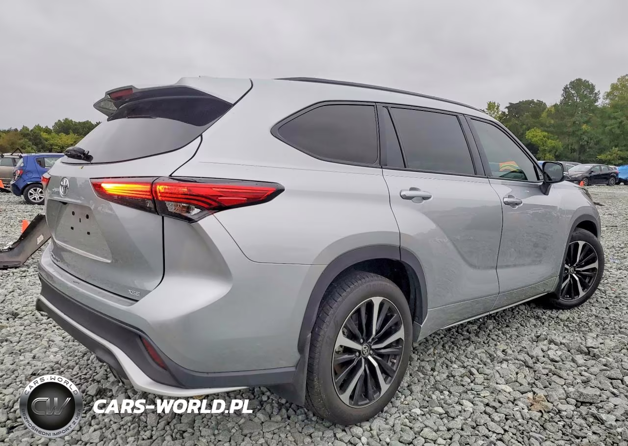 2021 Toyota Highlander Xse VIN:5TDLZRAHXMS034039 - 3