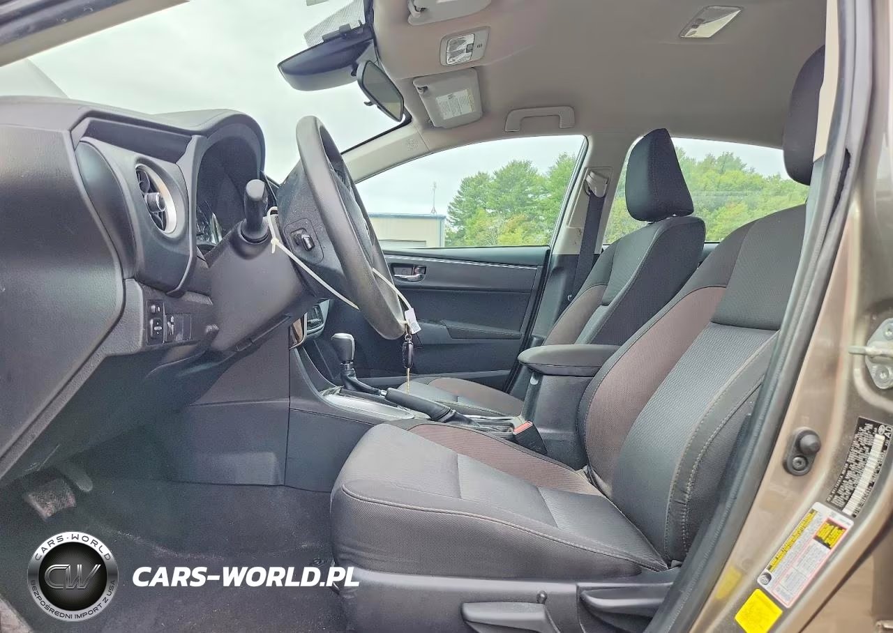 2019 Toyota Corolla Le VIN:2T1BURHE6KC213268 - 7
