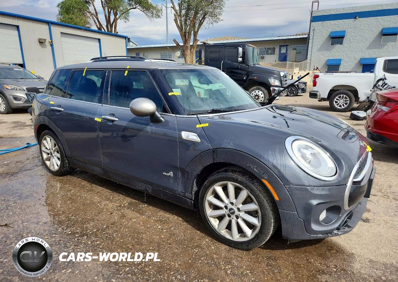 2017 Mini Cooper S Clubman All4 VIN:WMWLU5C54H2C46247 - 4