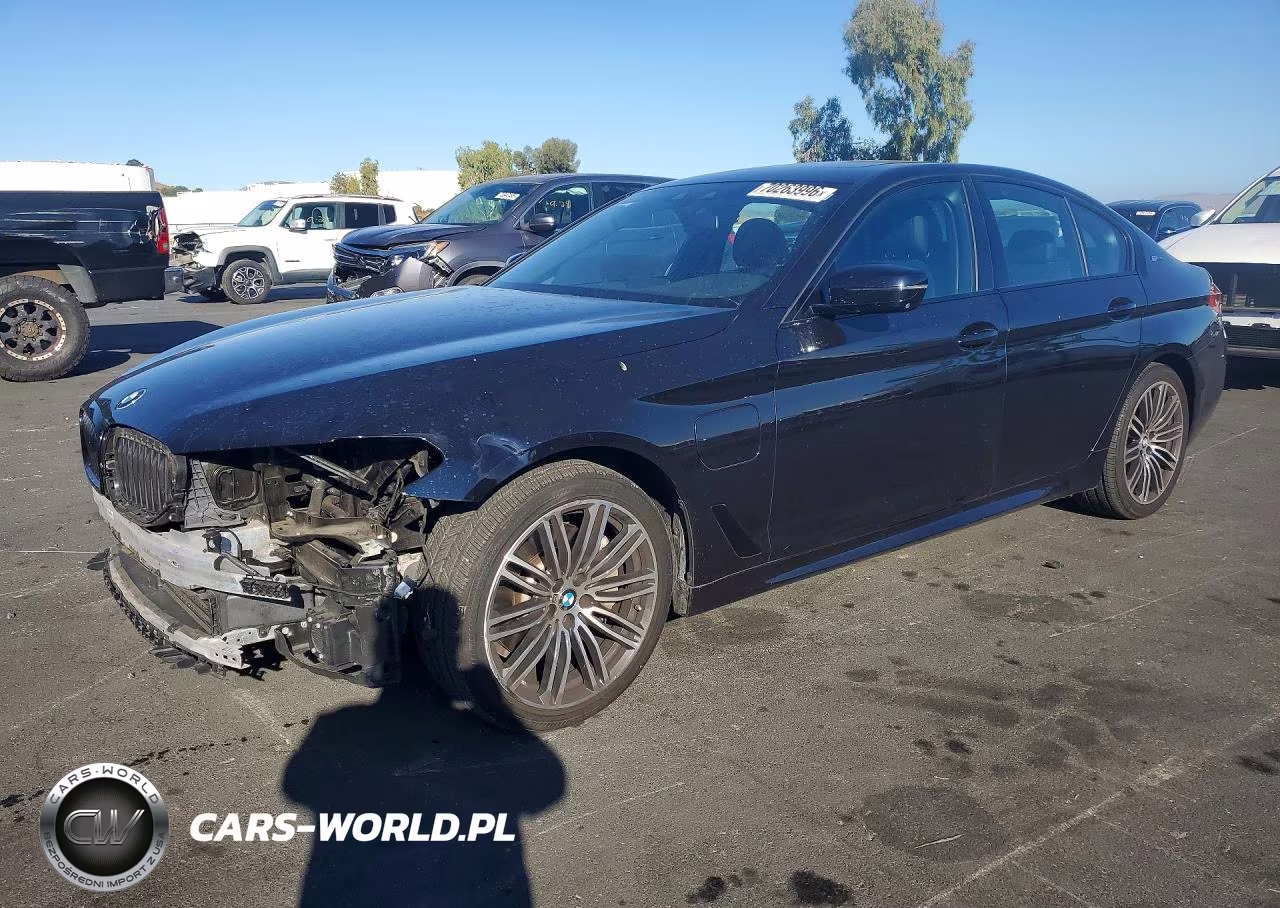 2019 BMW 530E