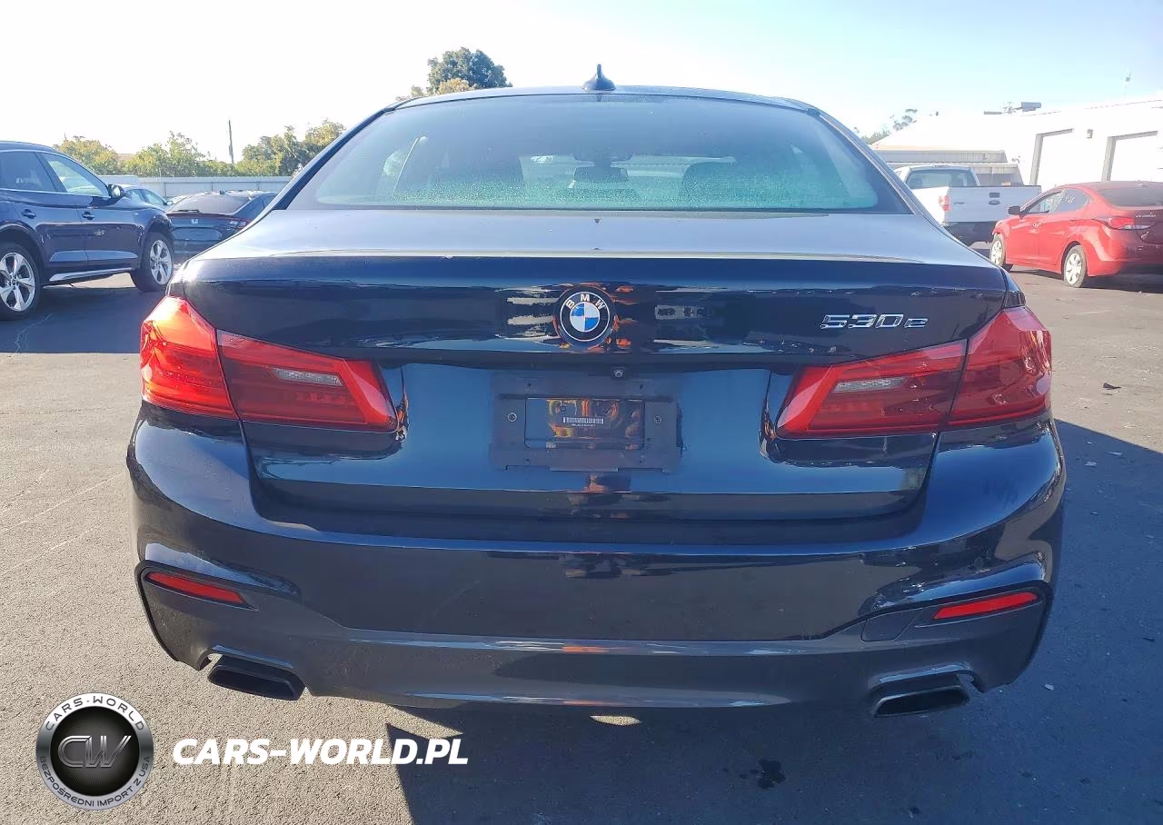 2019 BMW 530E VIN:WBAJA9C51KB393427 - 6