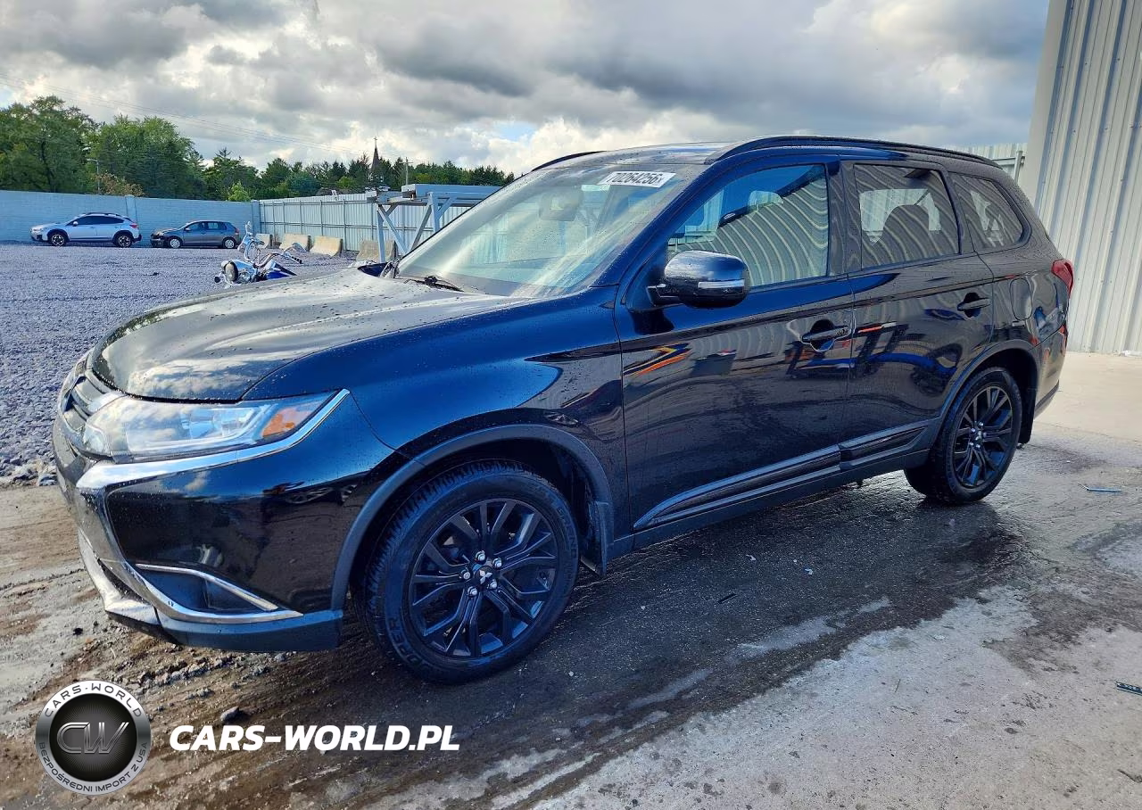 2018 Mitsubishi Outlander Se VIN:JA4AD3A38JZ020653 - 1