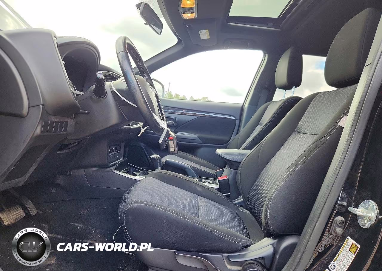 2018 Mitsubishi Outlander Se VIN:JA4AD3A38JZ020653 - 7