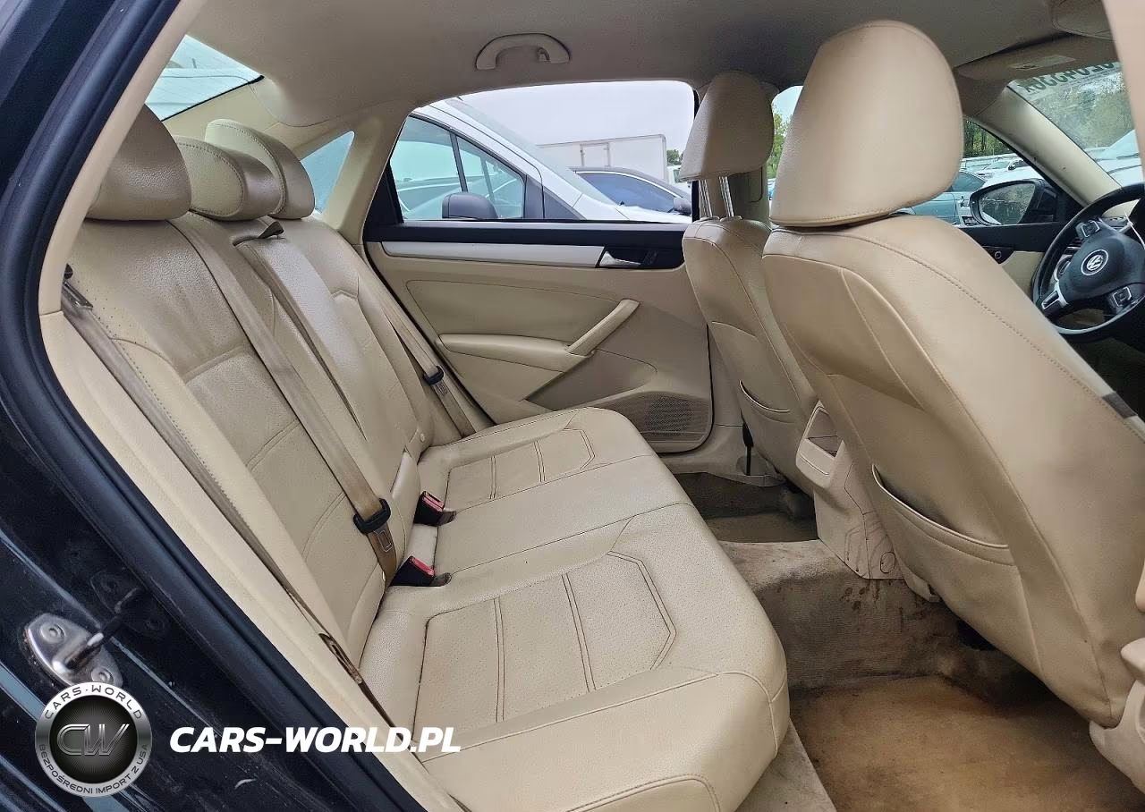 2012 Volkswagen Passat Se VIN:1VWBP7A31CC037628 - 10