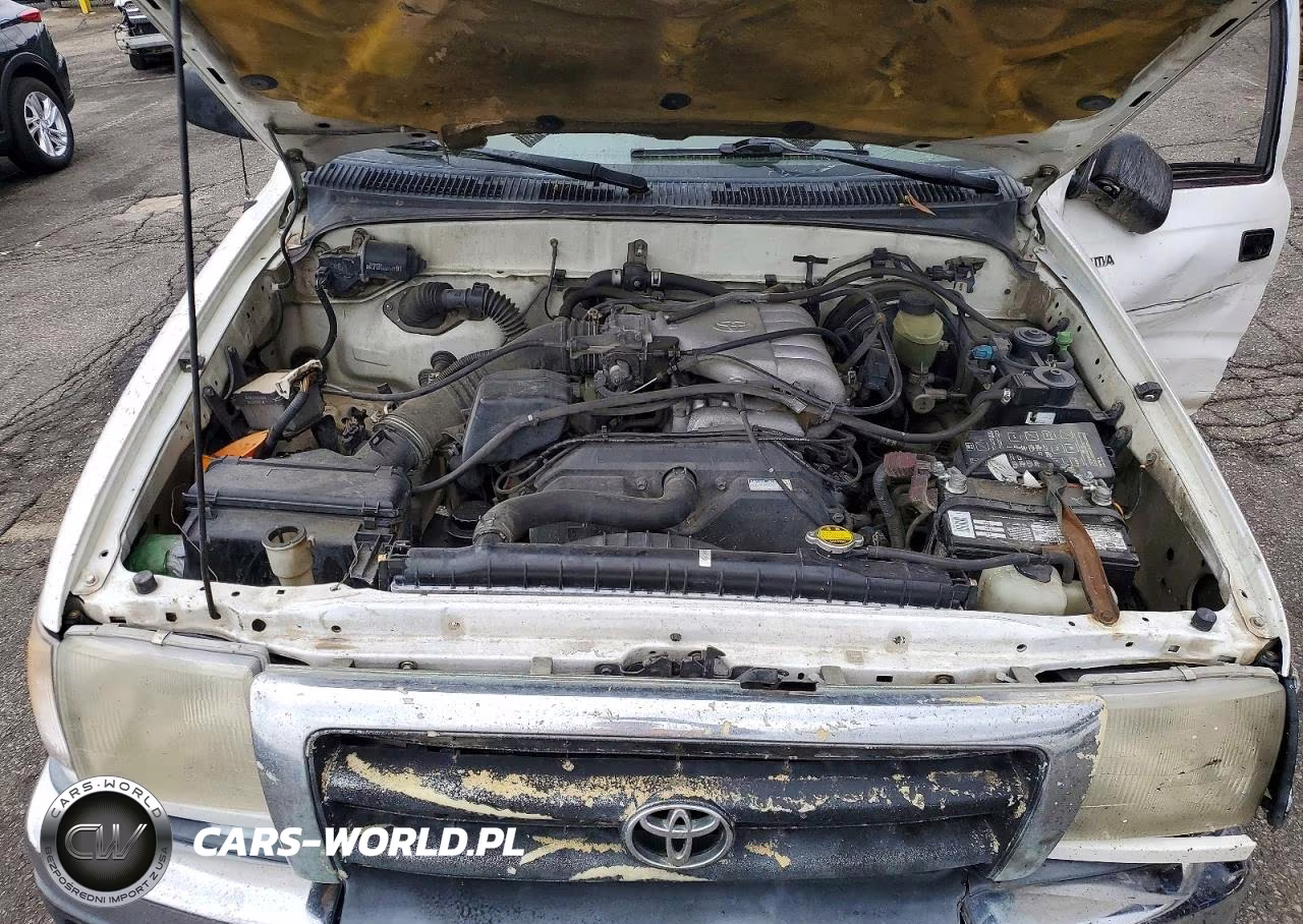 2000 Toyota Tacoma V6 VIN:4TAWN72N2YZ668009 - 11