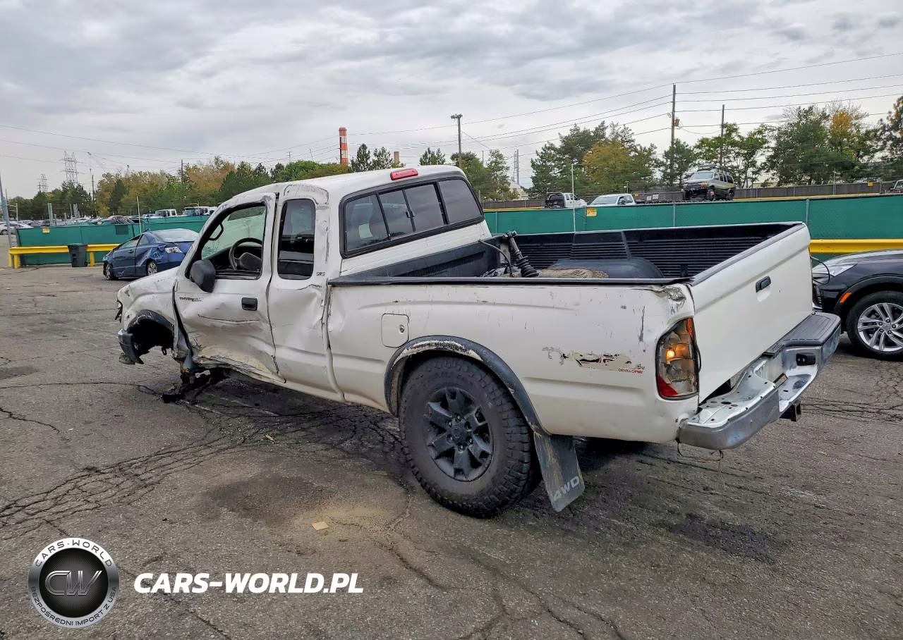 2000 Toyota Tacoma V6 VIN:4TAWN72N2YZ668009 - 2