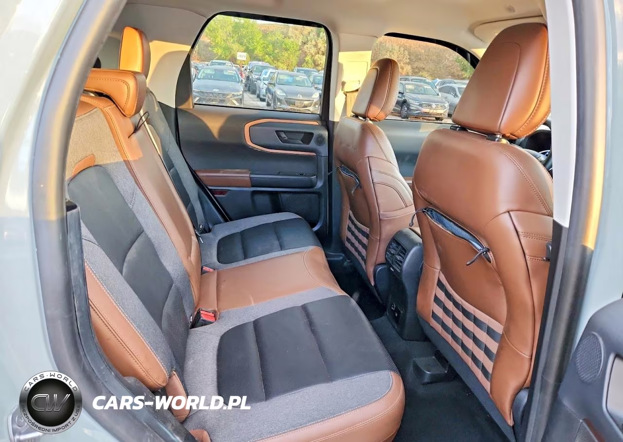 2021 Ford Bronco Sport Outer Banks VIN:3FMCR9C61MRB03548 - 11