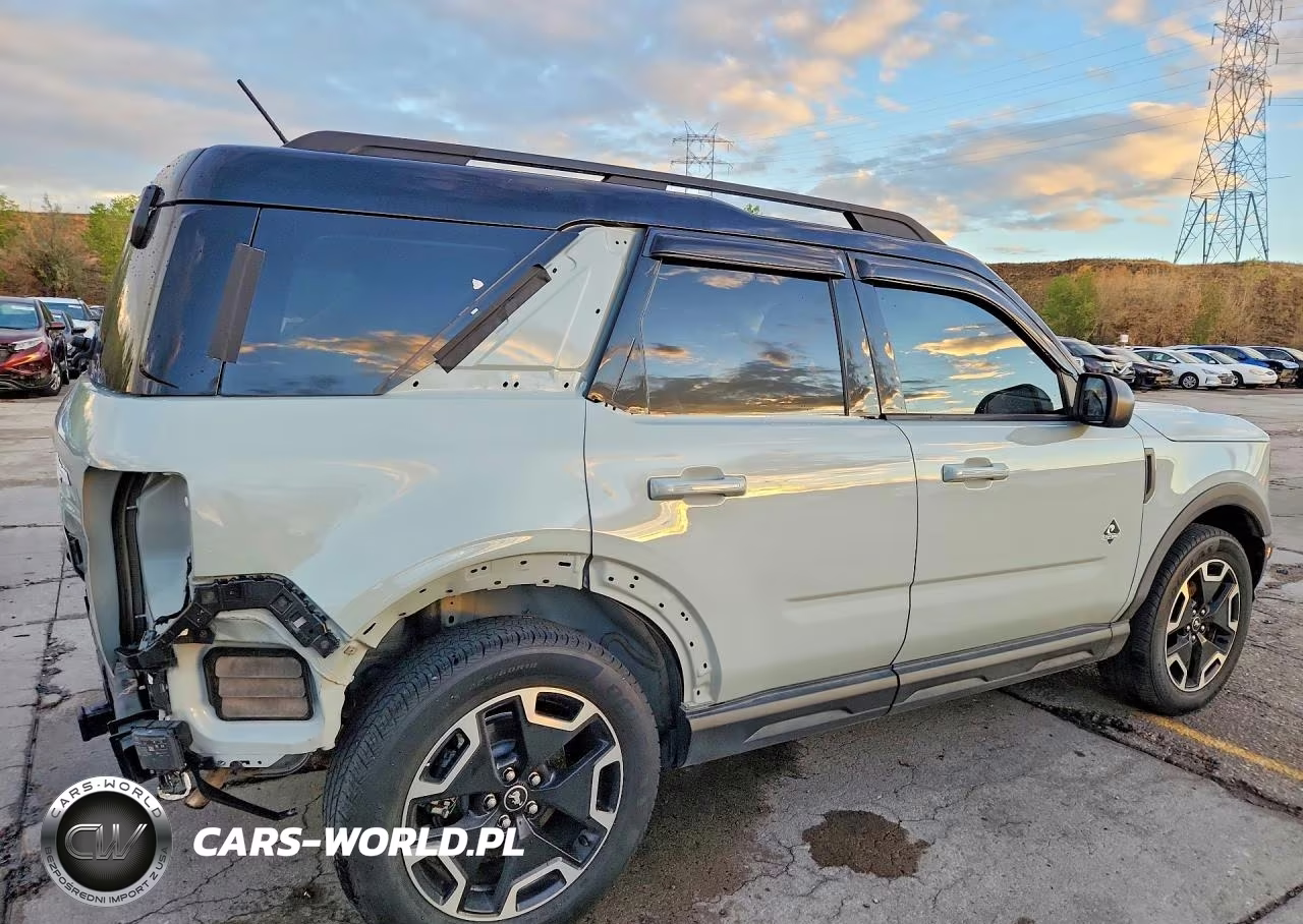 2021 Ford Bronco Sport Outer Banks VIN:3FMCR9C61MRB03548 - 3