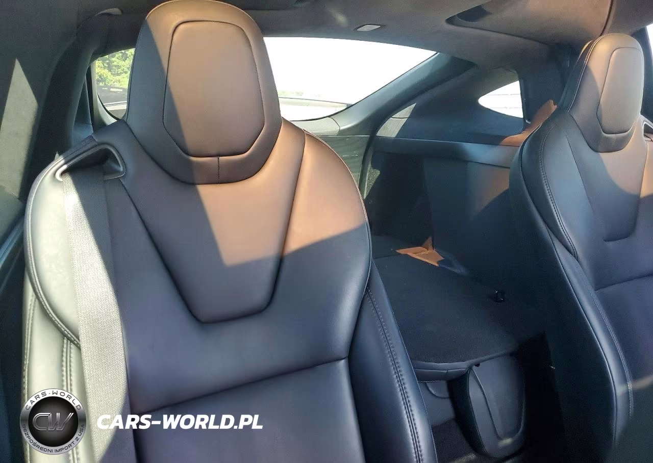 2021 Tesla Model X VIN:5YJXCBE49MF322706 - 10