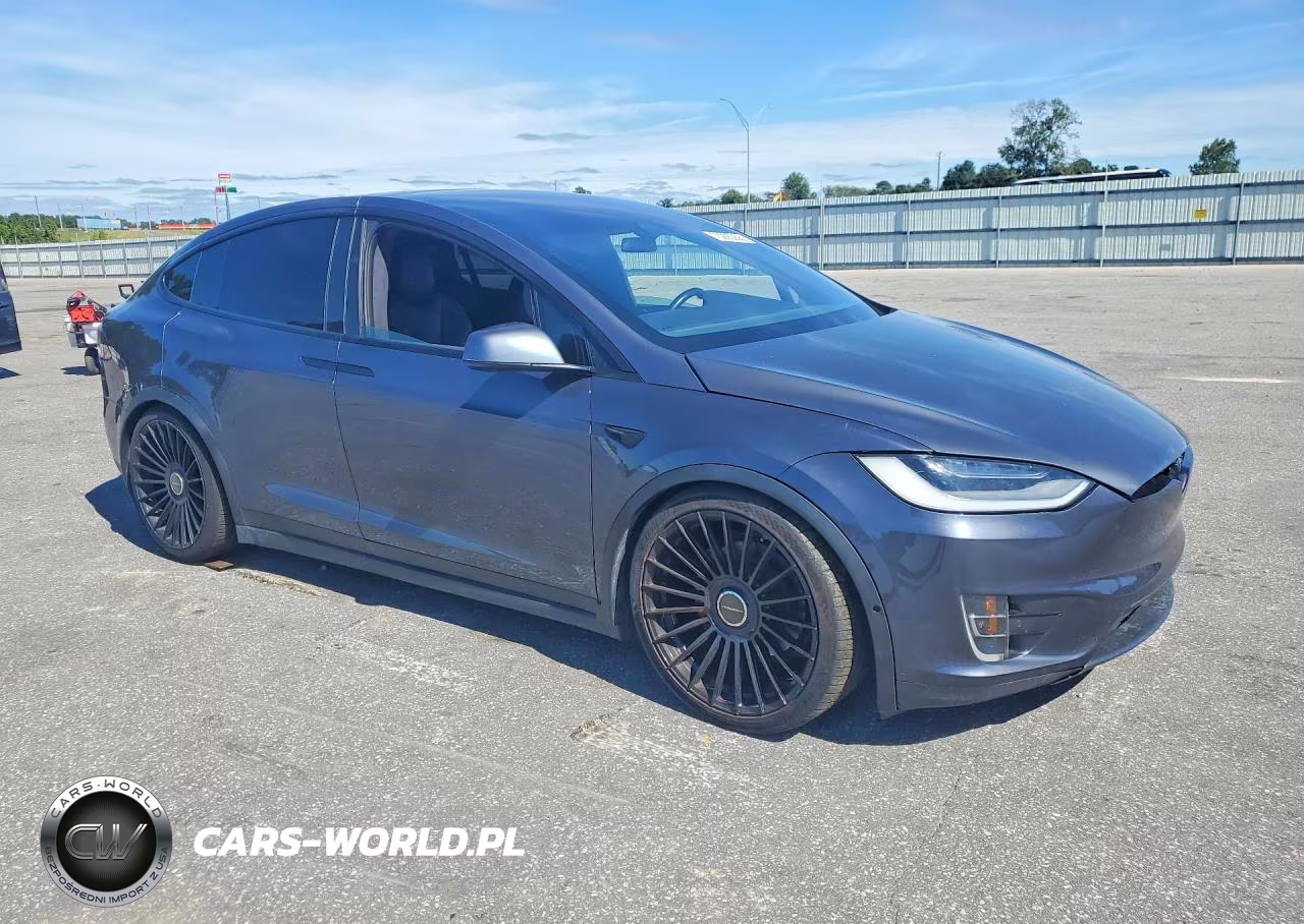 2021 Tesla Model X VIN:5YJXCBE49MF322706 - 4