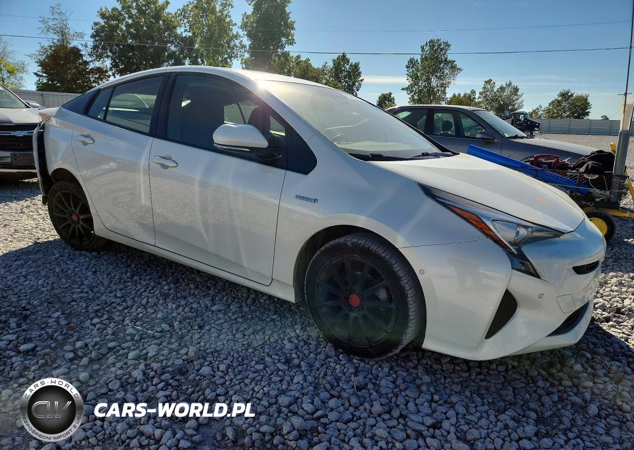 2017 Toyota Prius Three VIN:JTDKARFU6H3042431 - 4